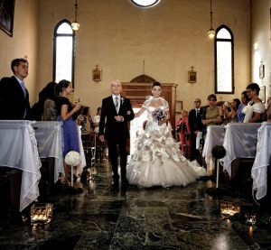 387503_287376494711455_1937663855_n